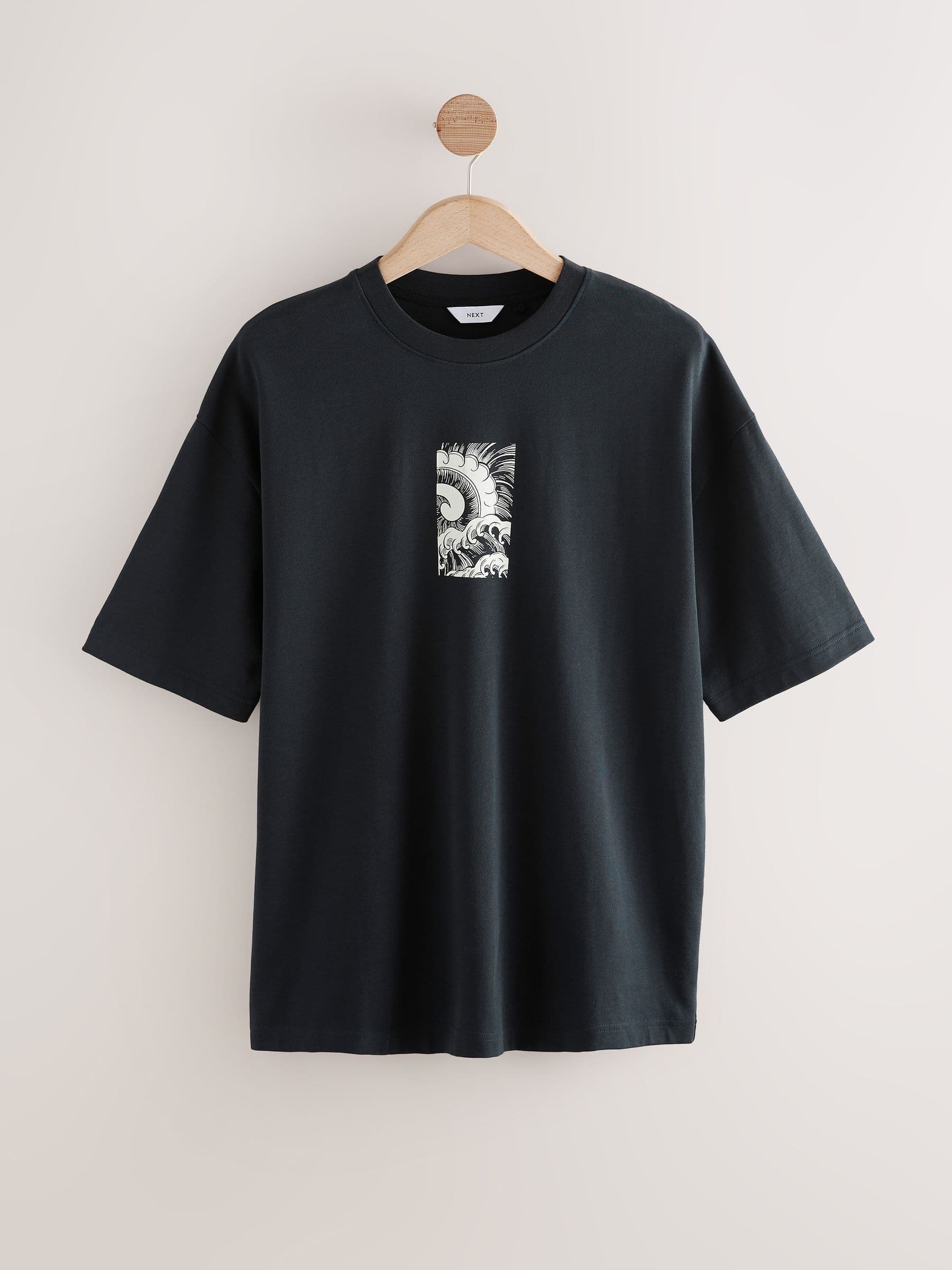 Black t-shirt